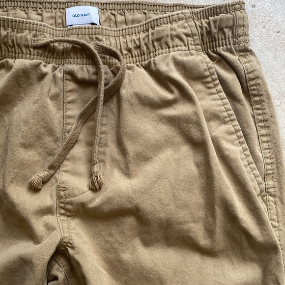 Old Navy Men’s khaki pants size small - Picture 6 of 11